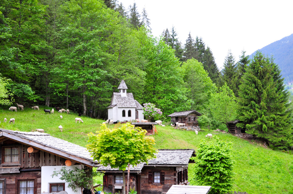 Dorfausschnitt a.jpg