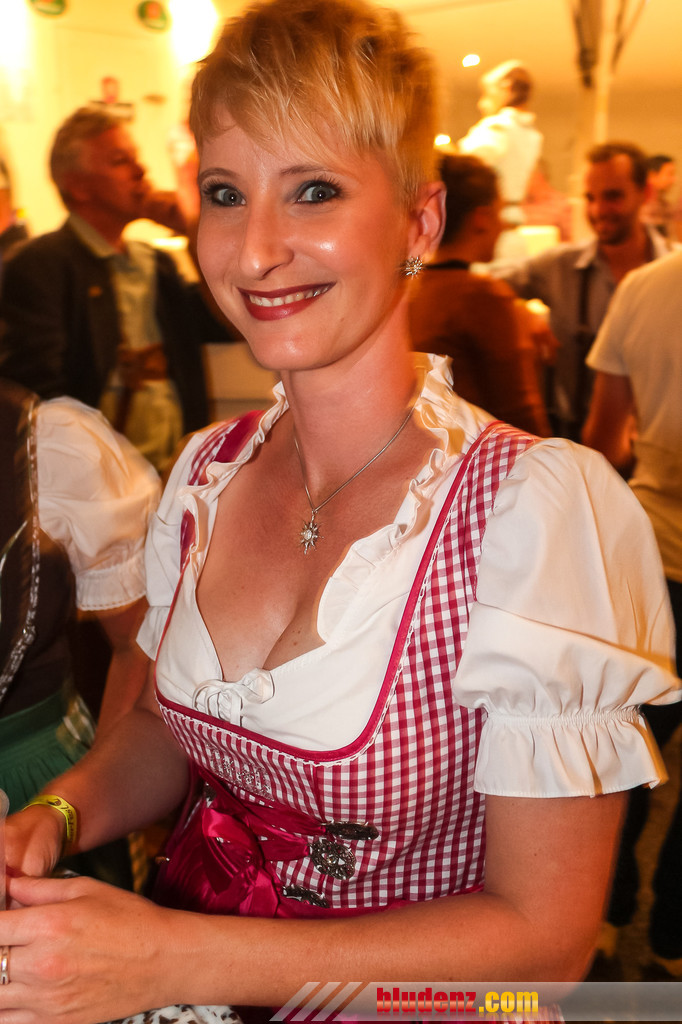 13832587.jpg