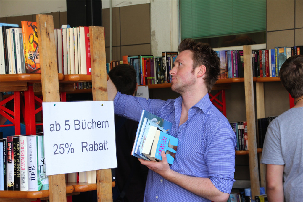 BK_Grosser Buecherbasar Feldkirch 7.JPG