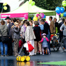 Gut besuchter Mobilmarkt.JPG
