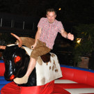 DSC_1087 bullriding und hau den lukas im biergarten.jpg