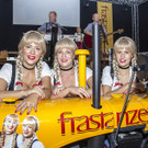 Feierliche Traktor-Übergabe