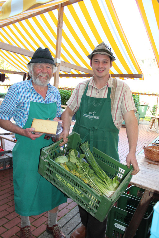 Wochenmarkt 3b.JPG