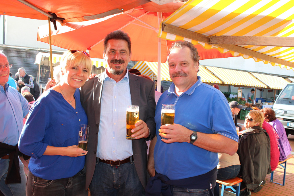 Wochenmarkt 5.JPG