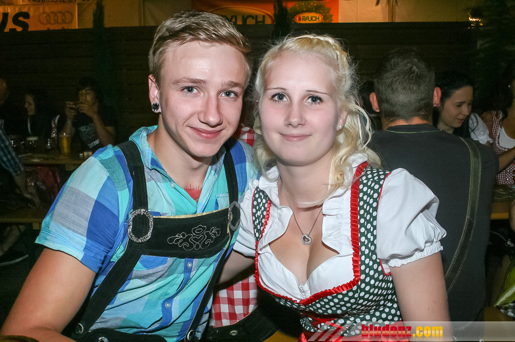 13840360.jpg