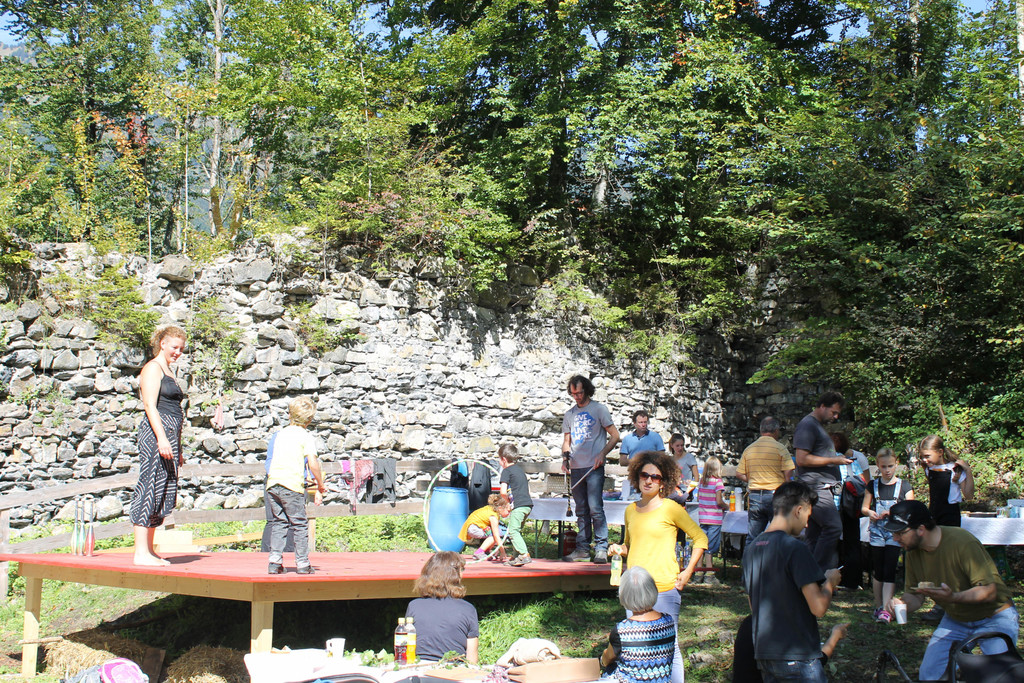Burgruine 002.JPG