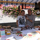 Marco und Matthias verkauften Bio-Schafsw__rste.JPG