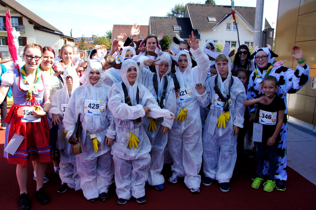 Ein Stundenlauf mit Volksfest-Charakter.JPG
