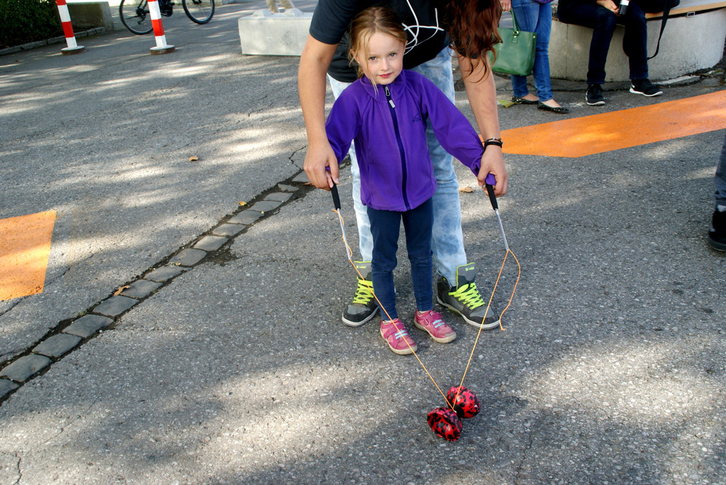 Benita _5_ __bt sich in Geschicklichkeit.JPG