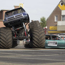 Niederlande: Monstertruck rast in Zuschauer