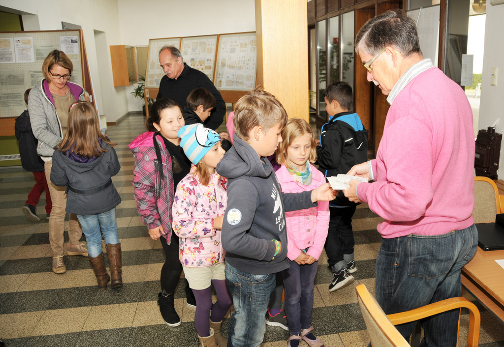 Briefmarkenausstellung 29-09-2014 32.jpg