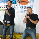 Markt12a 18 Strings.jpg