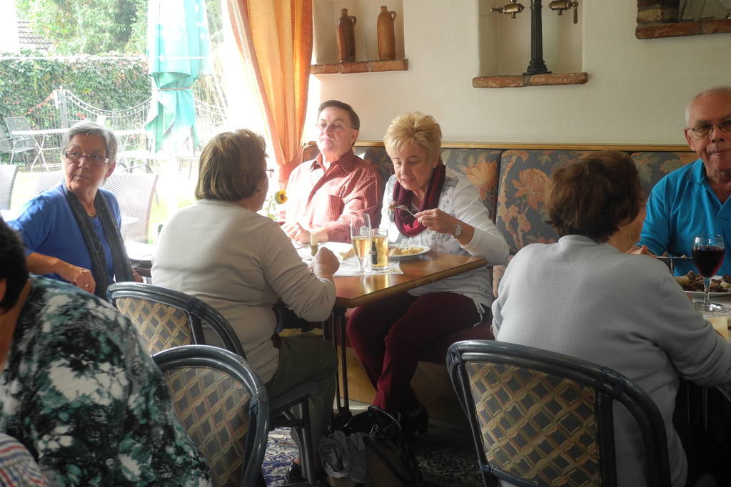 Schlachtpartie im Meindl des Seniorenring Lustenau am 04_10 _4_.jpg