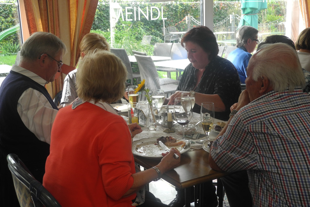 Schlachtpartie im Meindl des Seniorenring Lustenau am 04_10 _1_.jpg