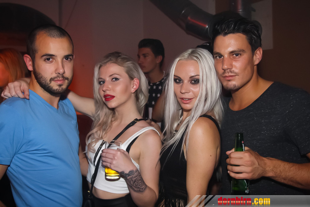 13845221.jpg