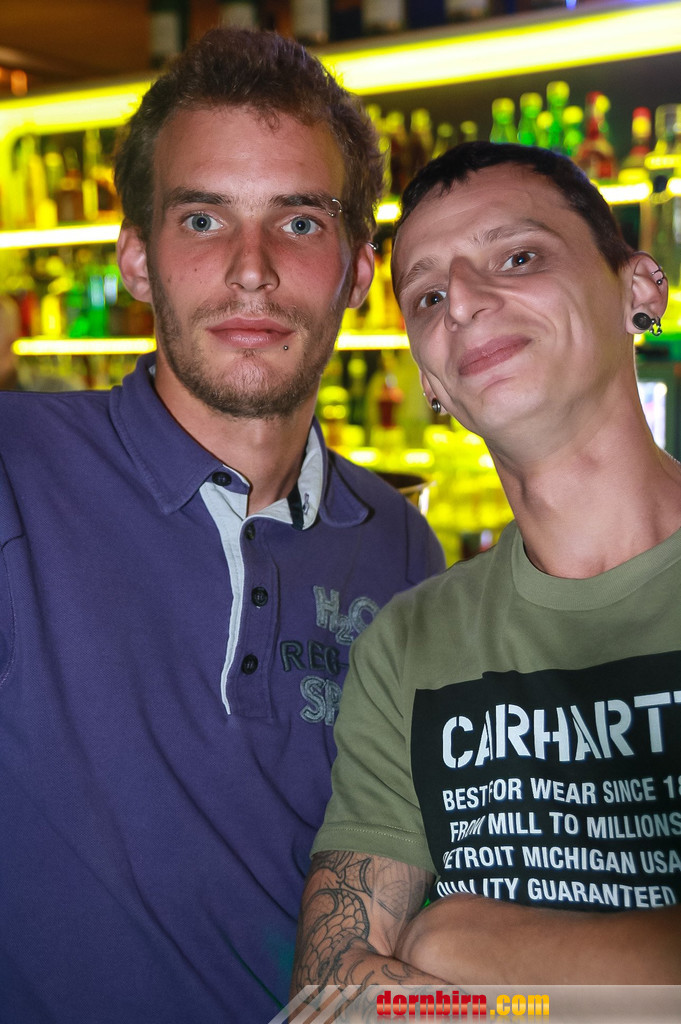 13847721.jpg