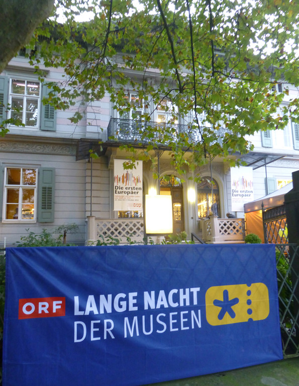 Nacht1h Museum.jpg