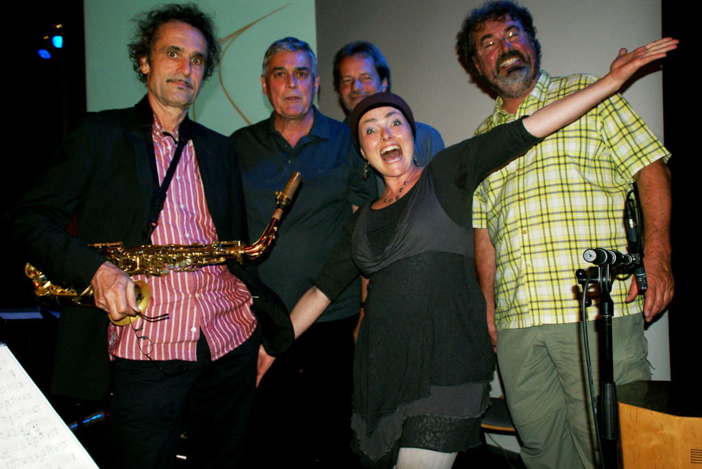 Musik von Bartlis zur Unterhaltung.JPG