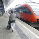Bahnhof5 Zug.jpg