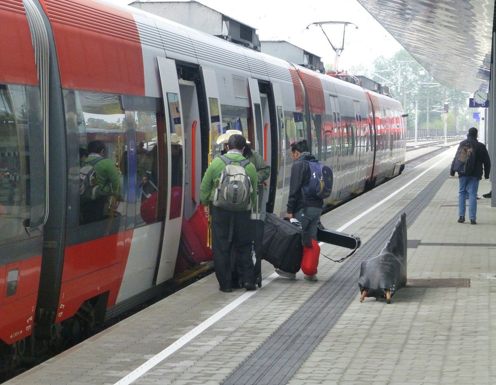 Bahnhof5c.jpg
