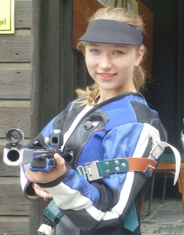 KK 4b Verena _.jpg