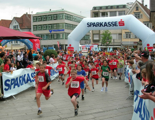 Sparkasse Start Kinderlauf1_jpg-1272881306