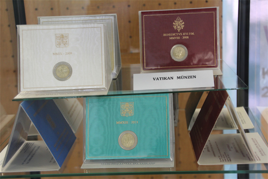 BK_Ausstellung Euro-Mu__nzen 7.JPG