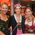 vol_at rebekka stephanie tamara.jpg