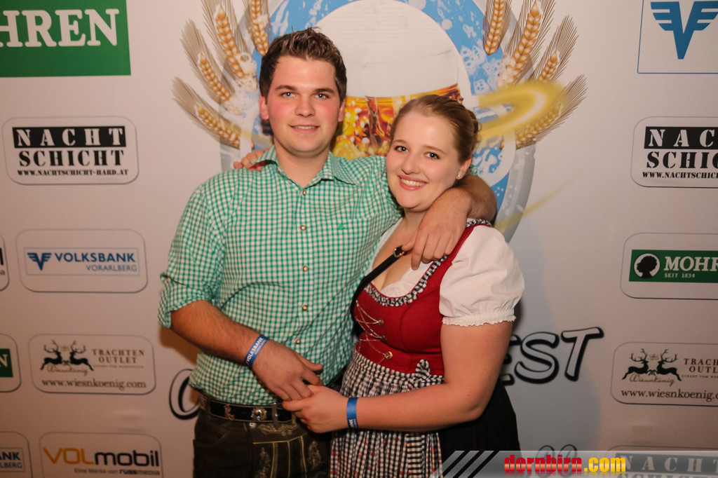 13853843.jpg