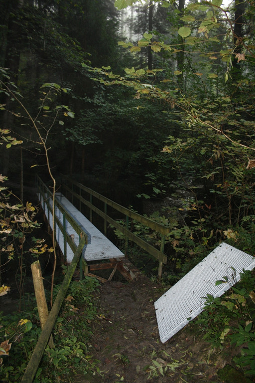 Br__cke Ruine-Alt-Hofen-Weg neu 02-10-2014 _2_.JPG
