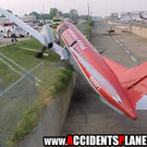 funny_plane_accident.jpg