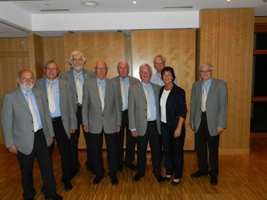 Liederkranz 2014-Ehrung f__r Hans Getzner-.JPG