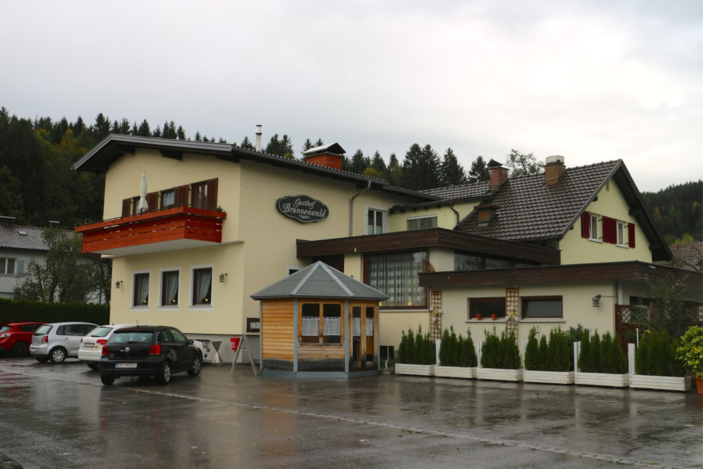 KOE_Gasthhof Brunnenwald Goefis 2.jpg