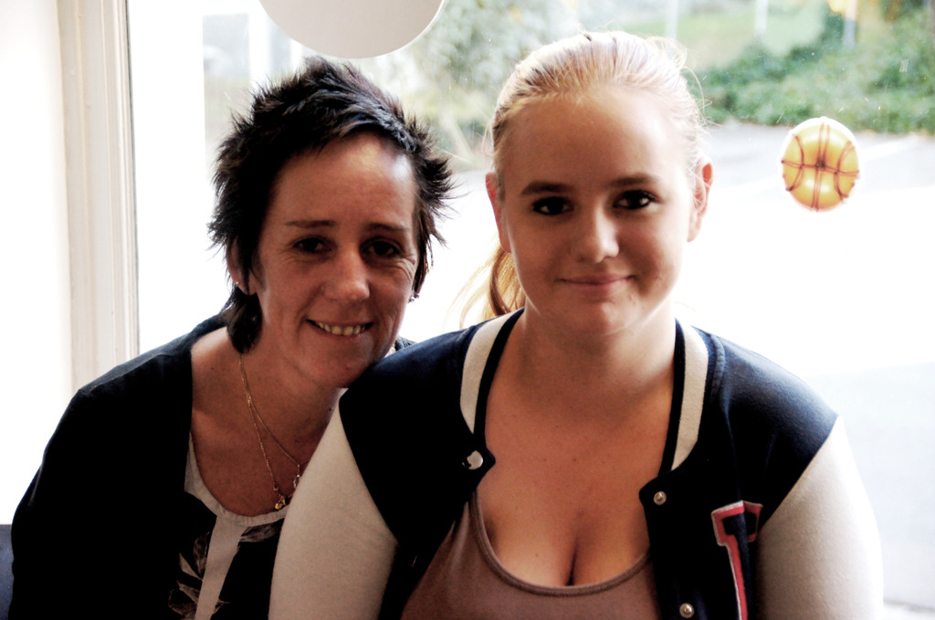 Angelika Polner mit Tochter Kimberly.JPG