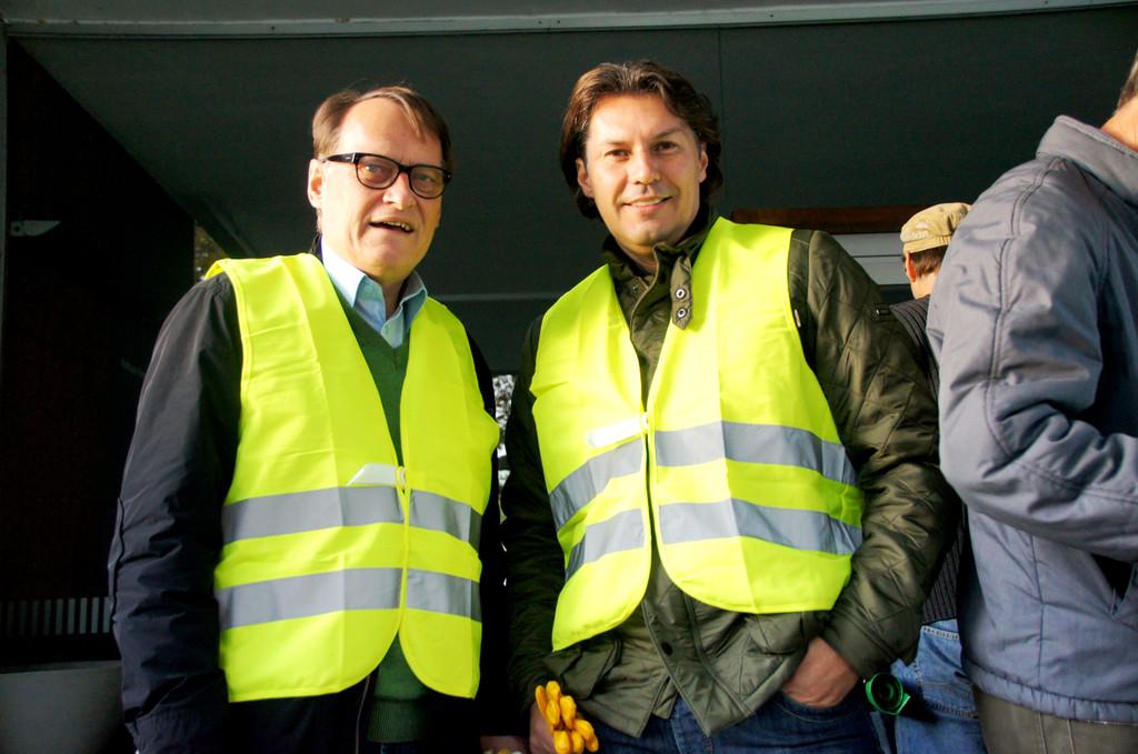 Ernst Hagen und Martin Fitz bereit f__r den Einsatz.JPG