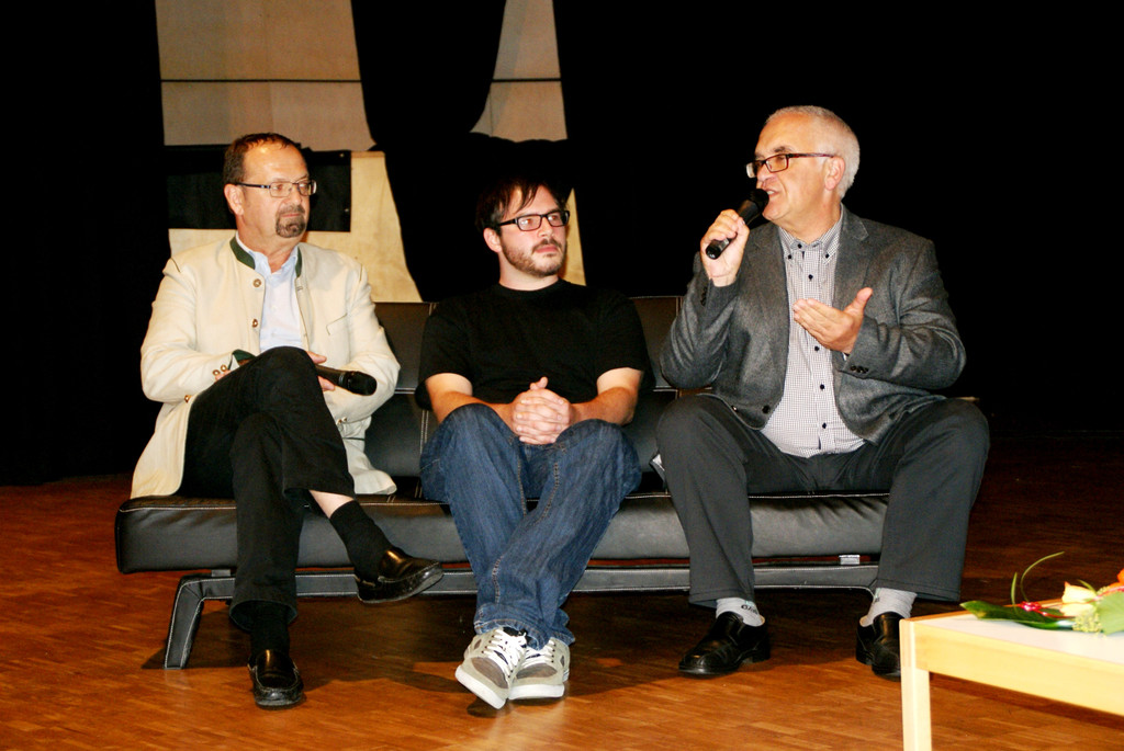 Manfred Woschitz interviewte seine Podiumsg__ste.JPG