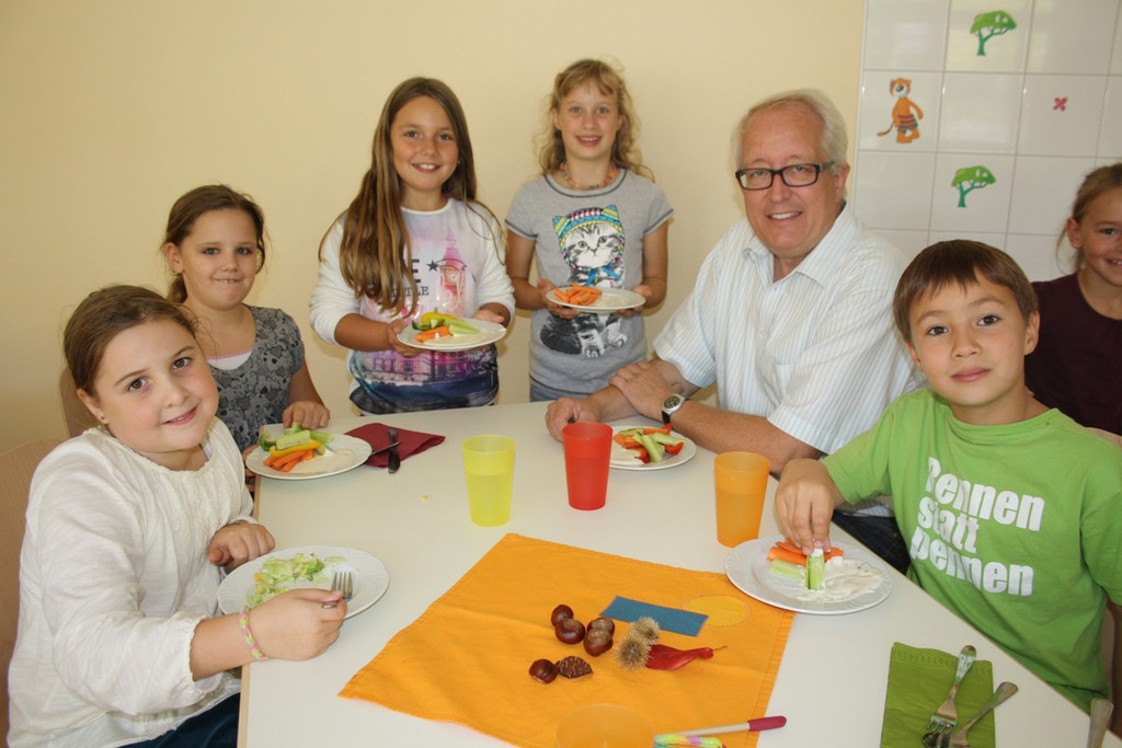 Mittagstisch Schulzentrum NEU 2014 _17_.JPG