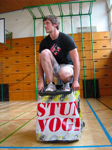 BK_stuntvogel 40_jpg-1273006922