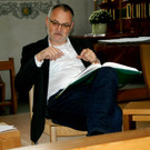 Diskussion in der Kirche mit Rainer G__gele.JPG