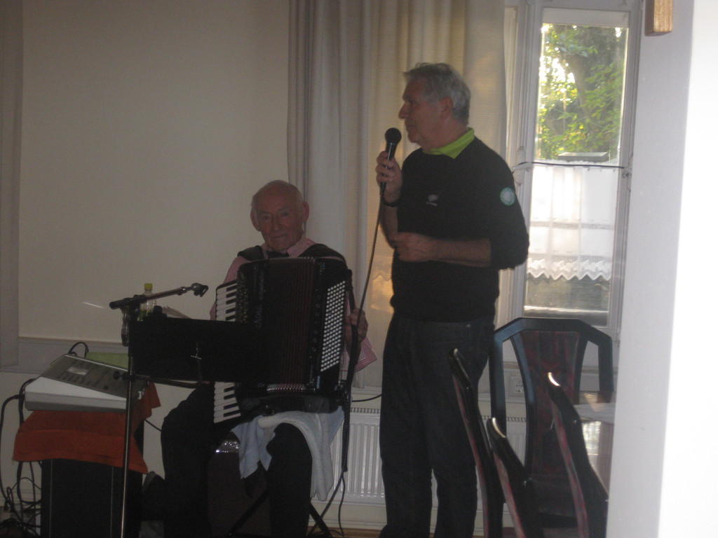 Tanznachmittag im Club 50_ am 28_10 _60_.JPG