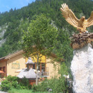 Frontansicht mit Adler.JPG