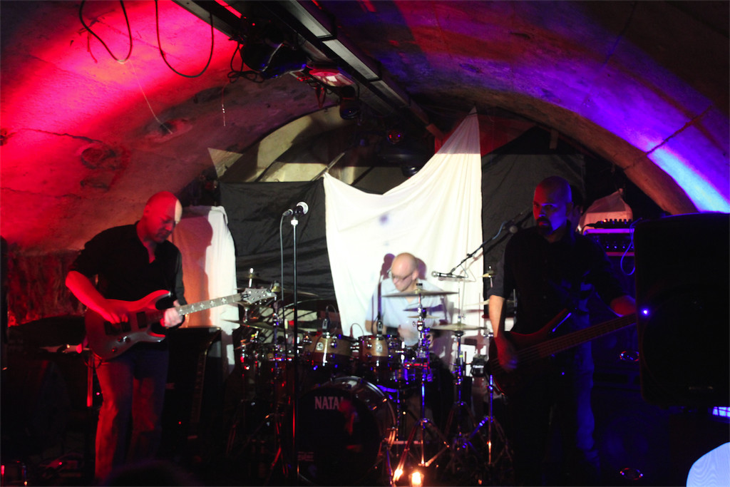 BK_Mayfair_Live_Rauch Club 6.JPG