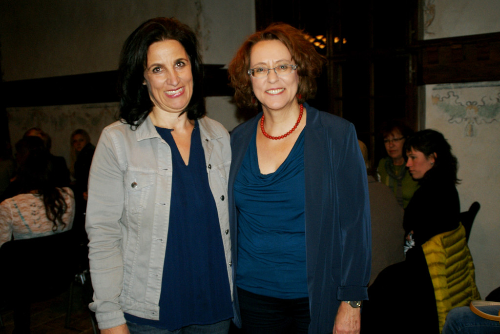 Carmen Bertel_ magdalena Paulus.JPG