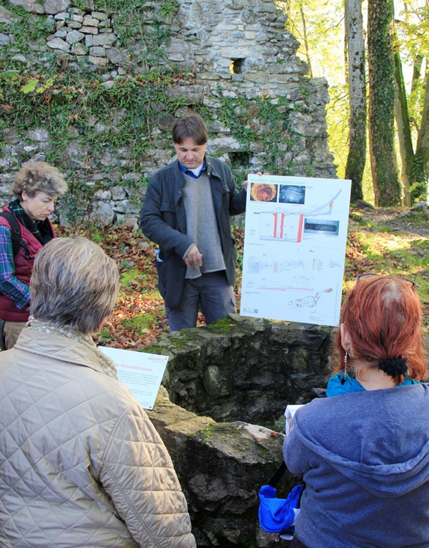 Ruine2Rhomberg.jpg