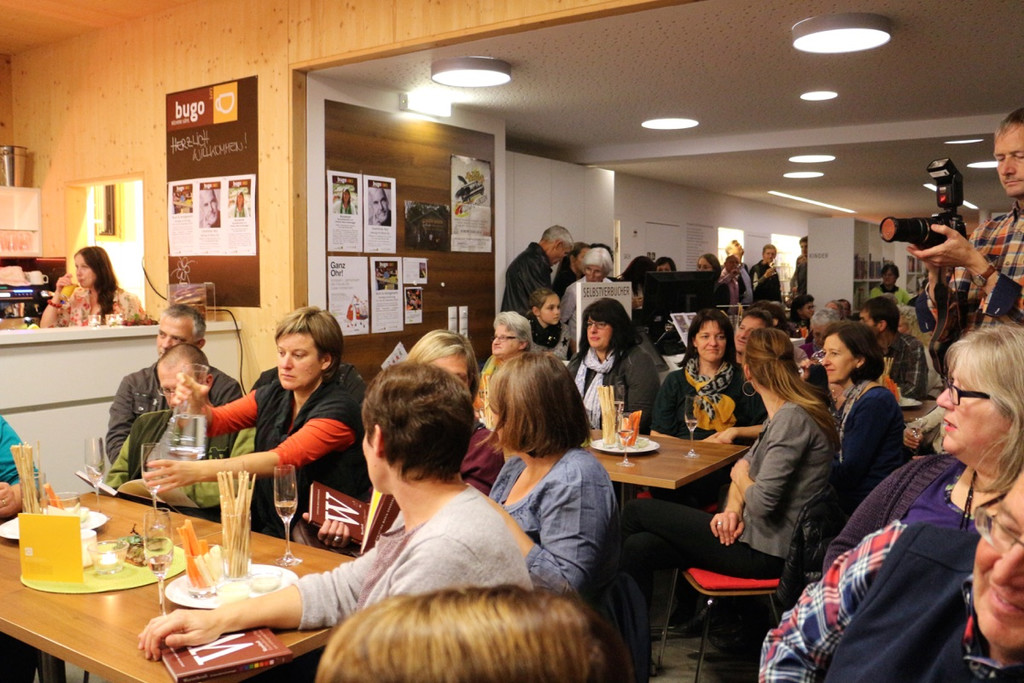 KOE_Buchpraesentsaton bugo wurzelkraft 10.jpg