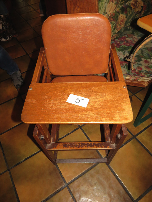 BK_Hotel Bu__chel_Flohmarkt 11.jpg