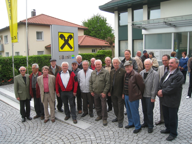Raiba Ehrenmitglieder Ausflug Mohren 2010 _2__jpg-1273148536