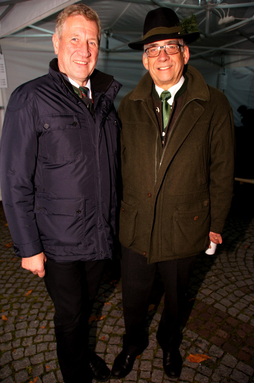 LR Erich Schw__rzler_ Dr_ Ernst Albrich _Landesj__germeister_.JPG