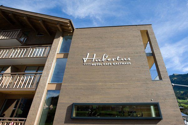 hotel-cafe-gasthaus-hubertus54-au.jpg