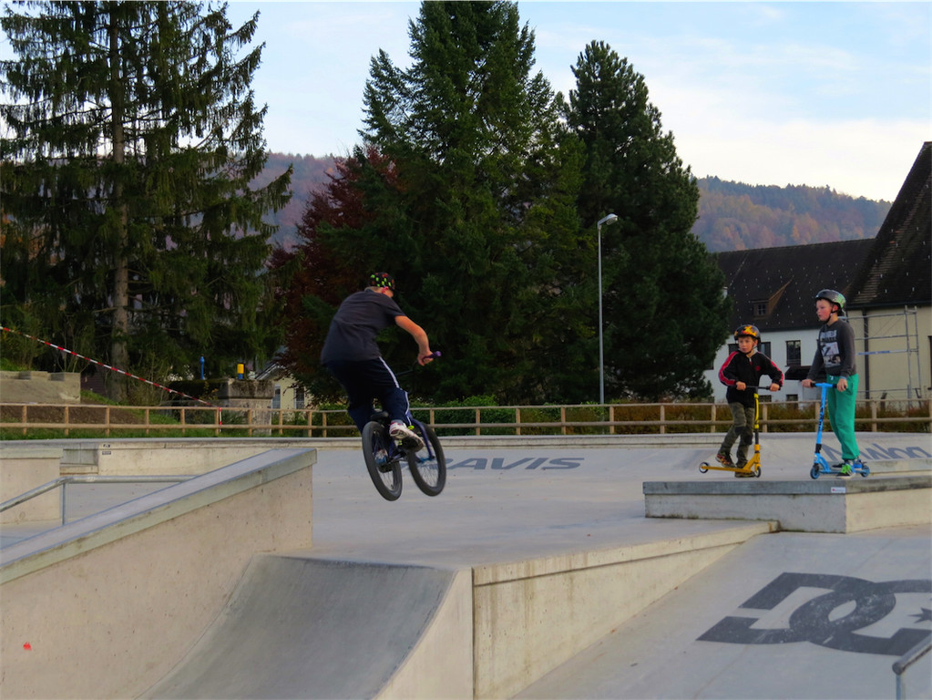 BK_Skaterplatz Oberau Gisingen 6.JPG